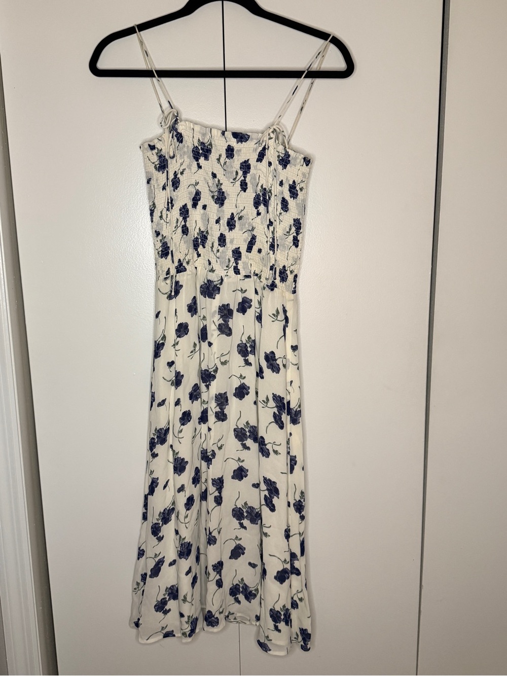 Reformation Cream Midi Dress with Blue Floral Print - Picture 5 of 5